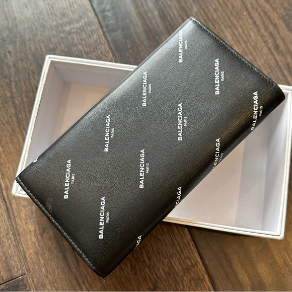 Balenciaga black logo print folding leather wallet - Picture 5 of 12